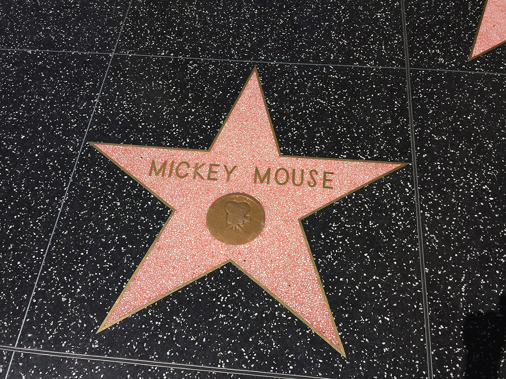 1988. godine Mickey je dobio zvijezdu na Hollywood Walk of Fame