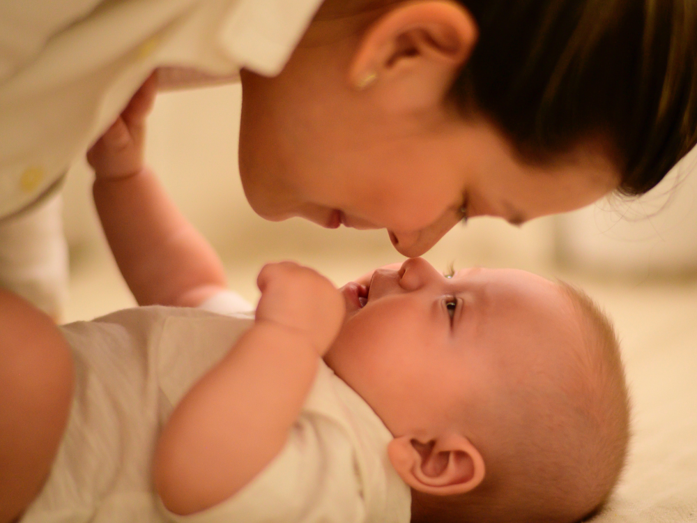 Neke bebe ne mogu podnijeti kemijski sastav mirisa na pelenskom području ili bilo gdje na koži.