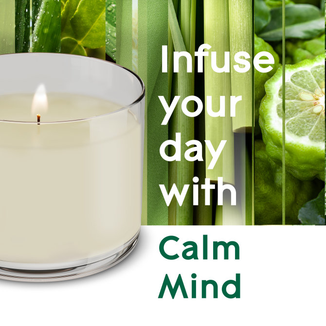 Proizvod Glade® Aromatherapy Mirisna svijeća - Calm Mind brenda Glade