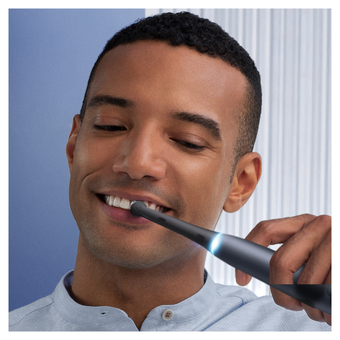 Proizvod Oral-B električna zubna četkica iO7 - duopack brenda Oral-B