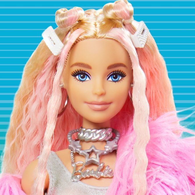 Proizvod Barbie Extra lutka u ružičastoj jakni brenda Barbie