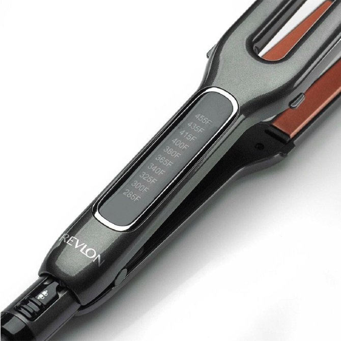 Proizvod Revlon dvostruka pegla za kosu brenda Revlon