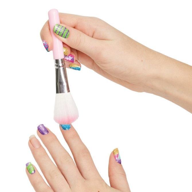 Proizvod Make it Real Party Studio - Glitter nokti brenda Make it real