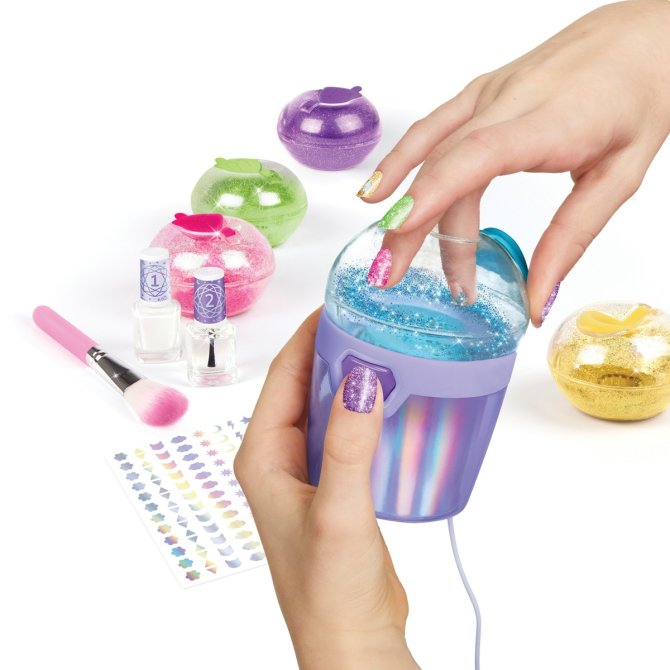Proizvod Make it Real Party Studio - Glitter nokti brenda Make it real