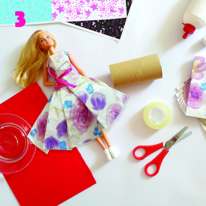 Proizvod Barbie modni atelier s Barbie lutkom brenda Barbie - Lisciani